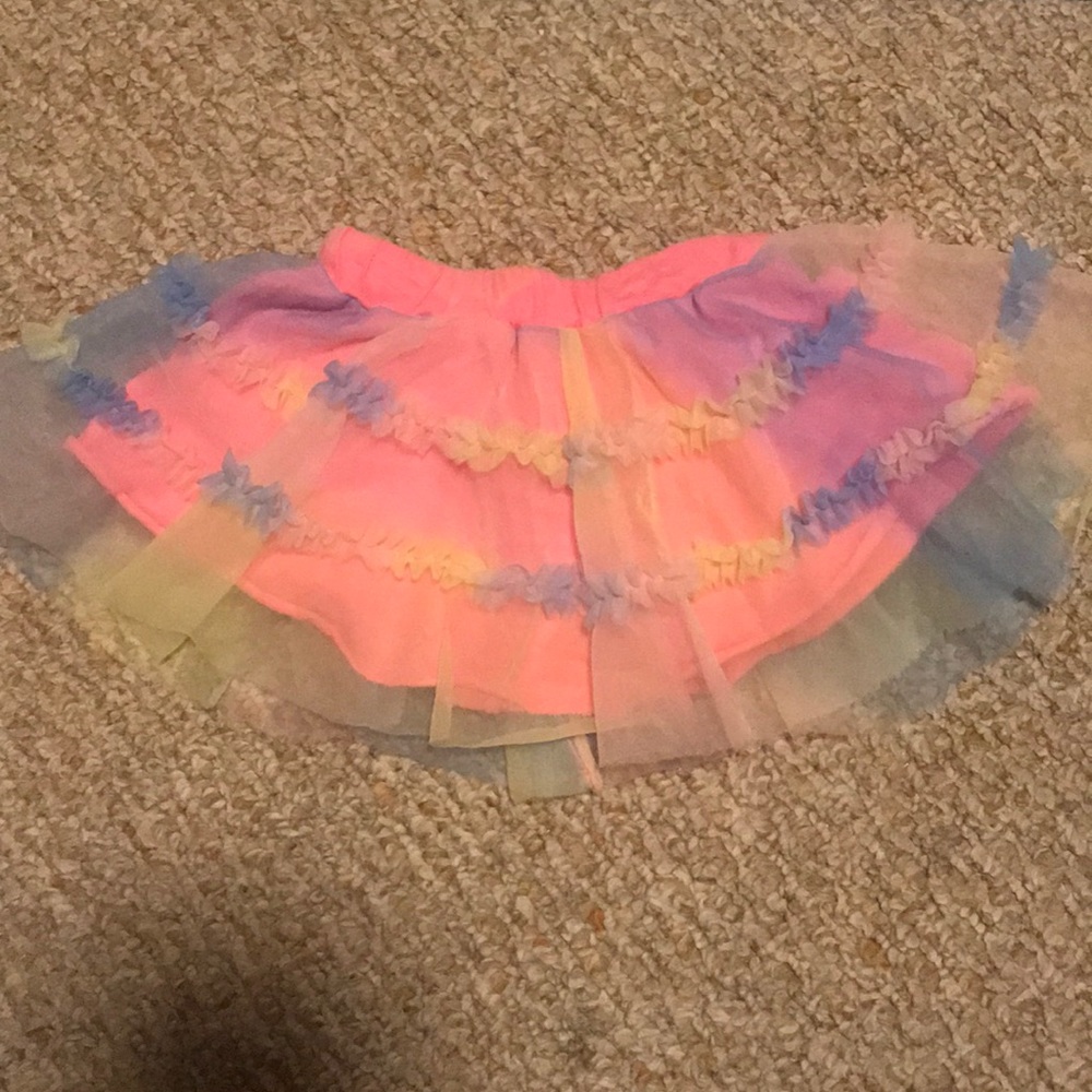 Tutu - Picture 2 of 3